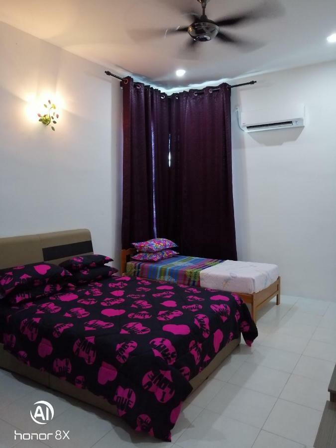 Zahra Homestay Depan Hospital Sultanah Bahiyah